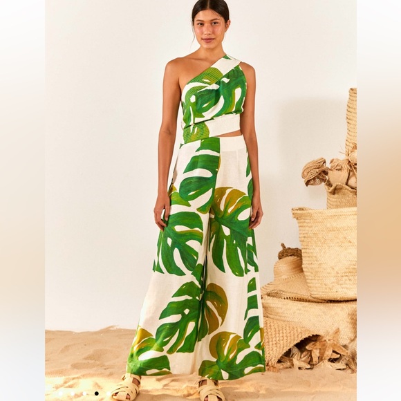 NWT FARMRio White Monstera One Shoulder Jumpsuit - Picture 3 of 8